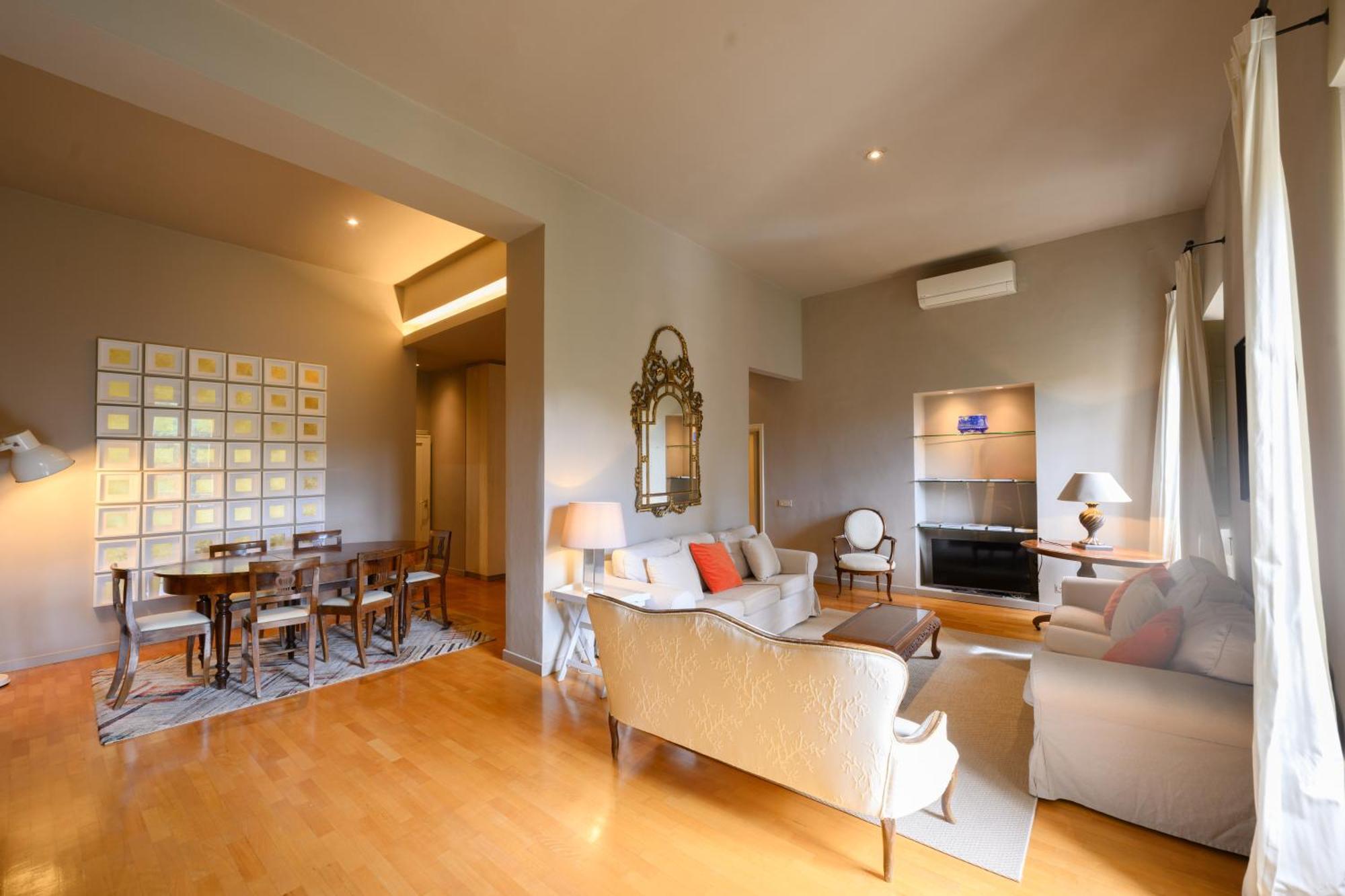 Capponi Luxury